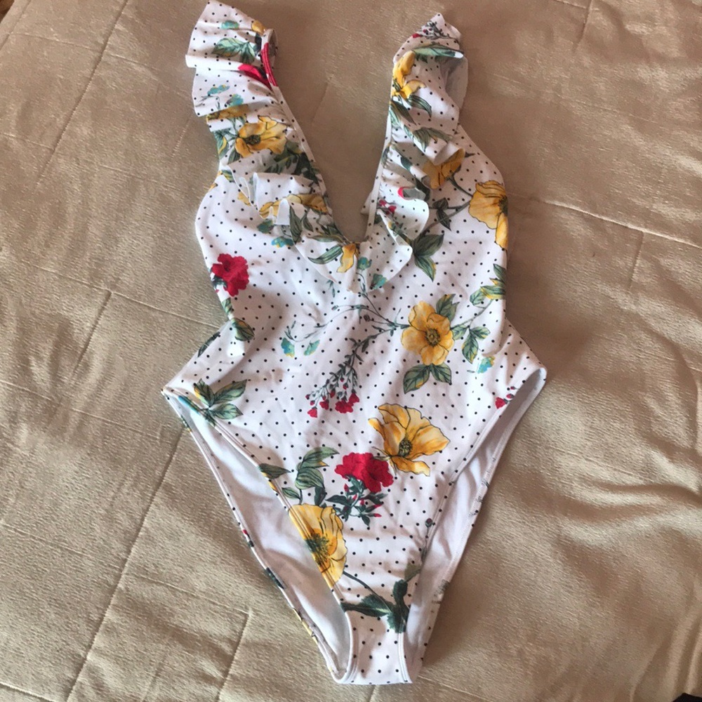 NWT Forever 21 one piece vintage style swimsuit
